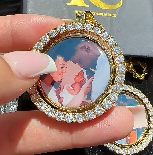Memorable Moments Photo Necklace